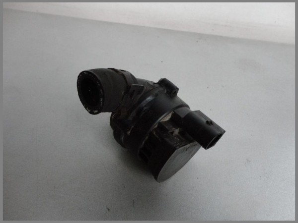 Mercedes Benz W211 E-Class auxiliary water pump 2118350364 Bosch 0392023000