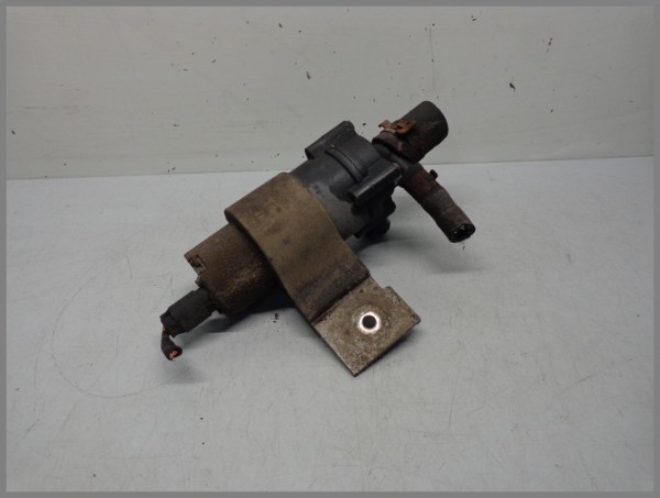 Mercedes Benz R230 SL water pump pump 2308300114 original circulation pump