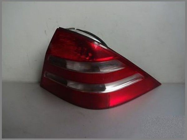 Mercedes Benz W220 S-class tail light right 2208200264 Original taillight