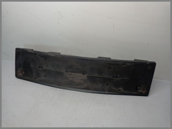 Mercedes W203 CLC Vorne Nummernschildunterlage Kennzeichenhalter 2038853981