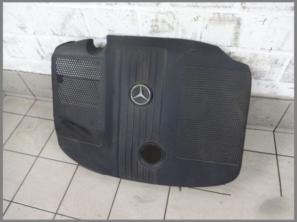 Mercedes Benz W204 220CDI Motorabdeckung 4 Zylinder 6510101167 Abdeckung OM651