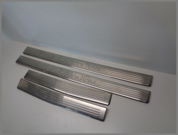 Mercedes Benz W212 Einstiegsleisten Leisten Verkleidung SET 4 Stück 2126861236