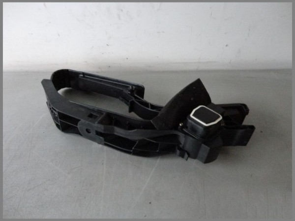 Mercedes Benz MB W203 C-Class MOP 220 CDI Gas Pedal Accelerator 2033000604