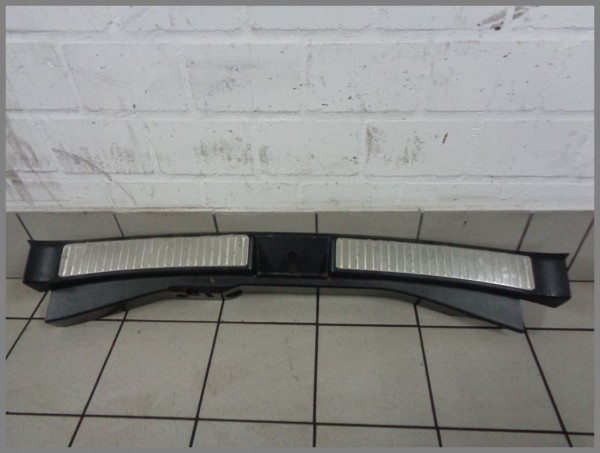 Mercedes Benz W251 Kofferraumverkleidung Ladekante 2516903925 Hinten Original