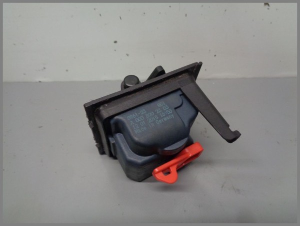 Mercedes Benz W205 Stellmotor Tankklappe 0008202303 Tankverschluß Original