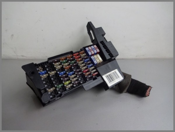 Mercedes Benz MB W169 W245 fuse box relay 1695451740 control unit