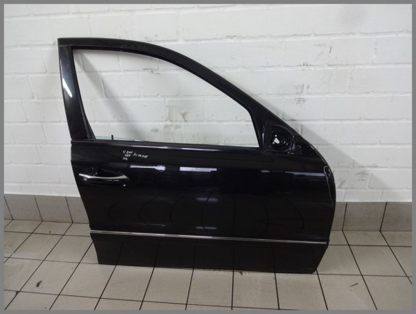 Mercedes Benz W211 E-Klasse Door Front Right 197 BLACK 2117201405 K10018
