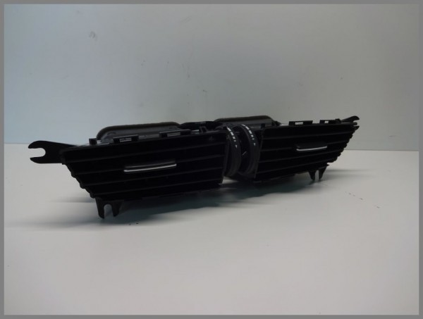 Mercedes Benz MB W204 C-Class Air Nozzle Air Vent Nozzle Front CENTER 2048306054