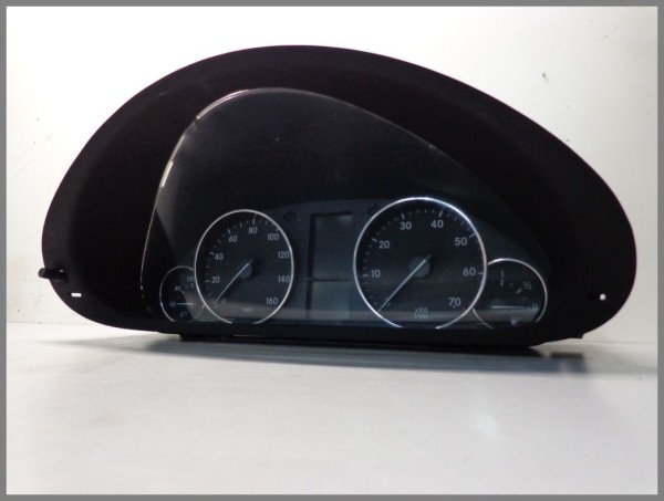 Mercedes Benz W203 CL203 RHD Speedometer Instrument Cluster 2035409047 MPH UK CAR