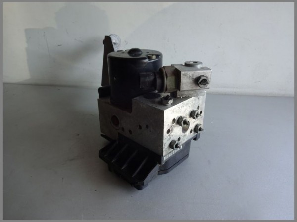 Mercedes Benz W220 ABS hydraulic block unit ESP control unit BOSCH 0034318012