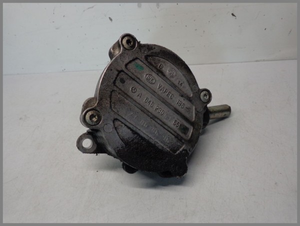 Mercedes Benz W211 W204 220 CDI Unterdruckpumpe Unterdruck Pumpe 6462300165
