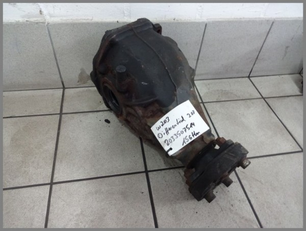 Mercedes Benz W203 Differential 156tkm 3.07 rear axle 2033507514