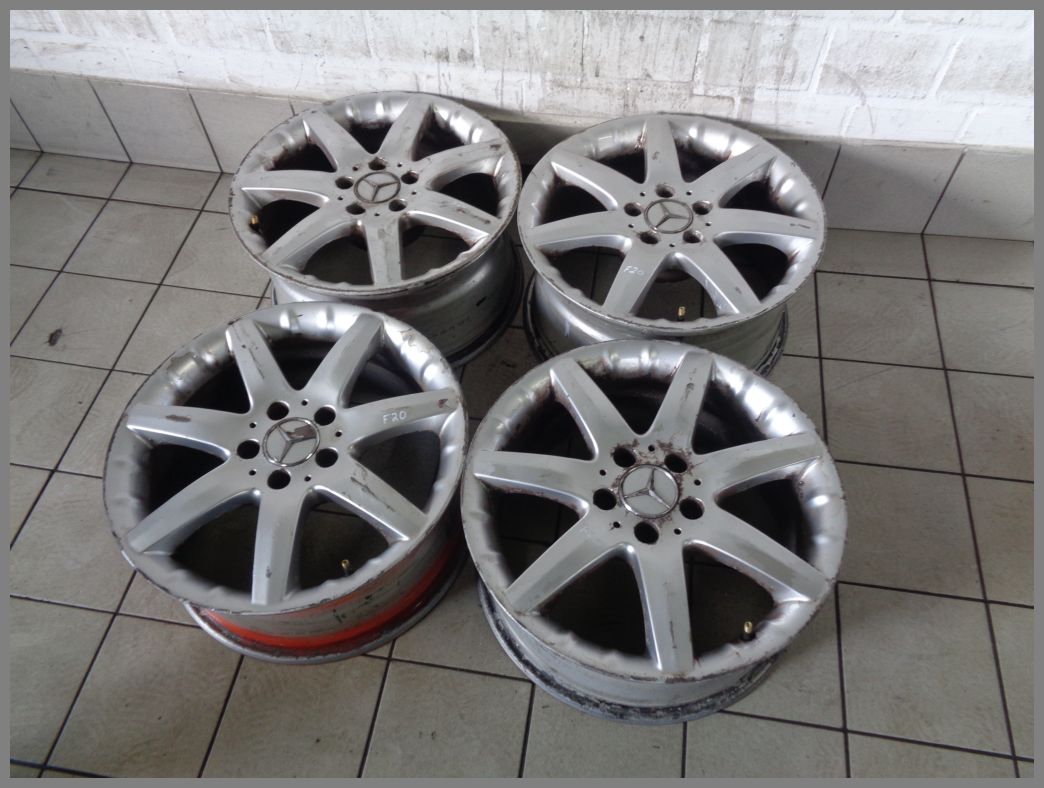 Mercedes Benz W203 Sport ALU Alufelgen Felgen 7,5x17 ET37 ORIGINAL 