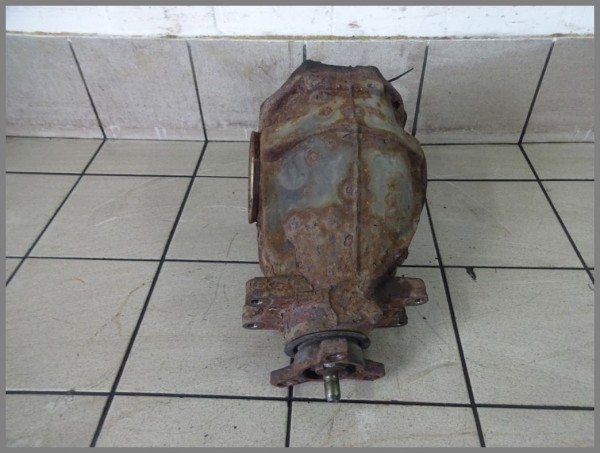 Mercedes Benz R230 SL Differential Hinterachsgetriebe 3.27 2303502414 148tkm