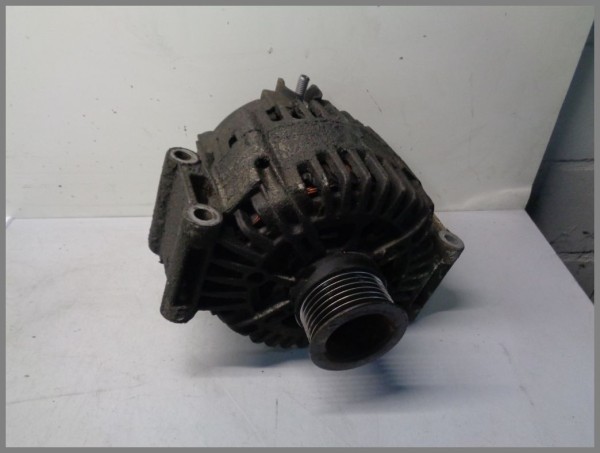 Mercedes Benz W204 W212 OM651 Alternator 0009060401 150A Original