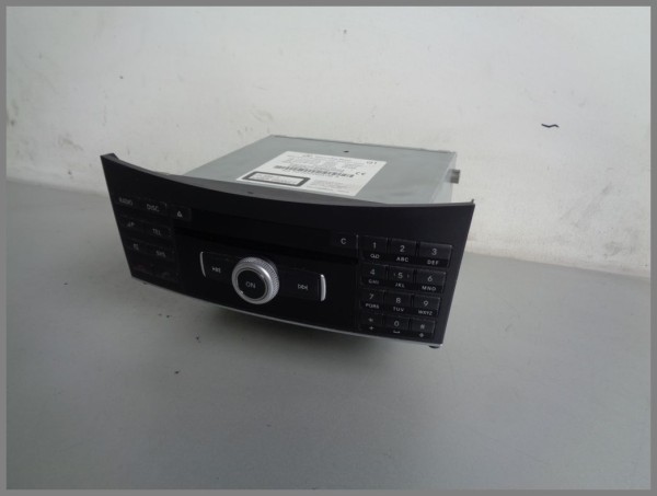 Mercedes W212 CD MP3 Player Radio 2129003908 Original E-Class