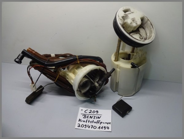 Mercedes Benz MB W209 CLK-Klasse Benzinpumpe Kraftstoffpumpe 2094701194 Orig.