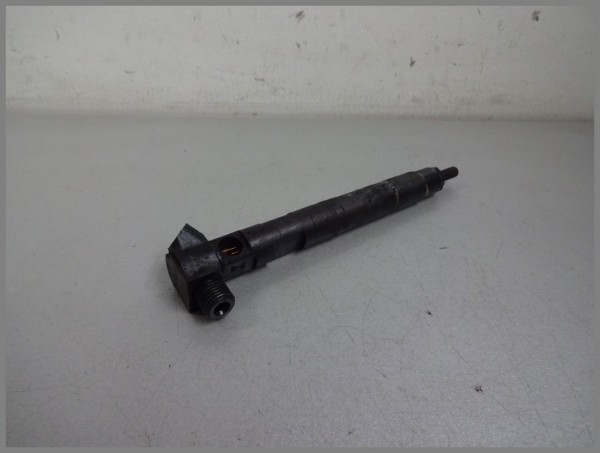 Mercedes Benz W204 W212 OM651 CDI Injector 6510704987 Original
