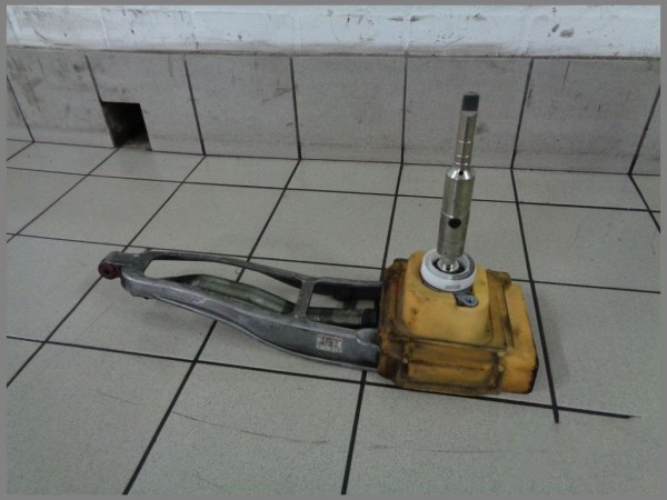 Mercedes Benz W211 gear selector shift gate 6 speed 2112675324 middle shift