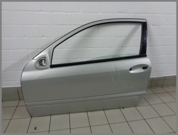 Mercedes Benz CL203 Sportcoupe Door LEFT 744 Silver 2037200505 K22430