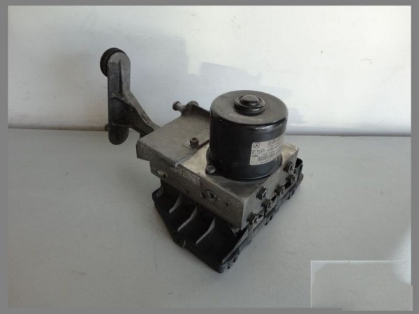 Mercedes Benz MB W203 220 CDI ABS ESP control unit ATE 2035451632 Hydraulic block