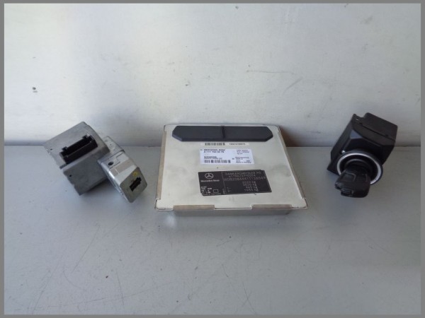 Mercedes Benz W208 CLK A208 engine control unit 1111533579 5WK90420 [3]