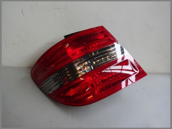 Mercedes Benz MB W245 B-Class Taillight driver&amp;#39;s side LEFT 1698202564 Original