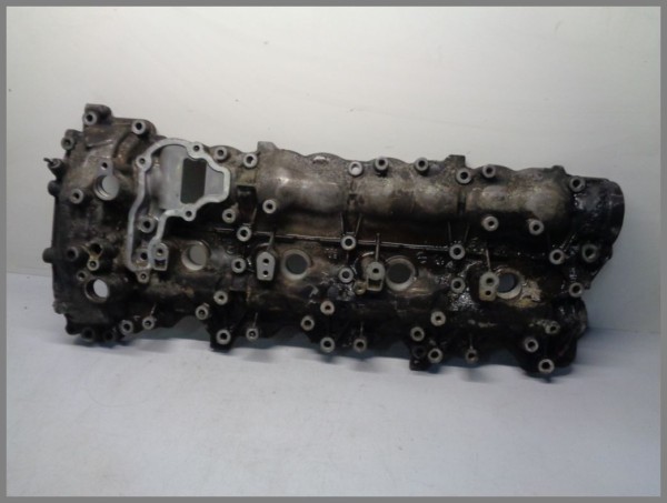 Mercedes W166 63 AMG M278 valve cover cylinder head cover 2780161105 LEFT