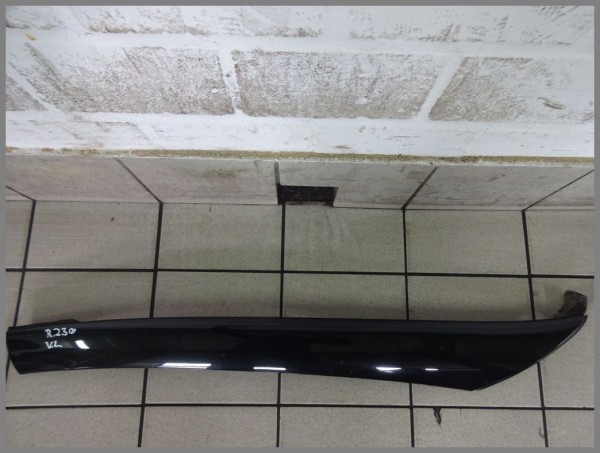 Mercedes Benz R230 A-pillar trim A-pillar RIGHT 2306900439 197 Black