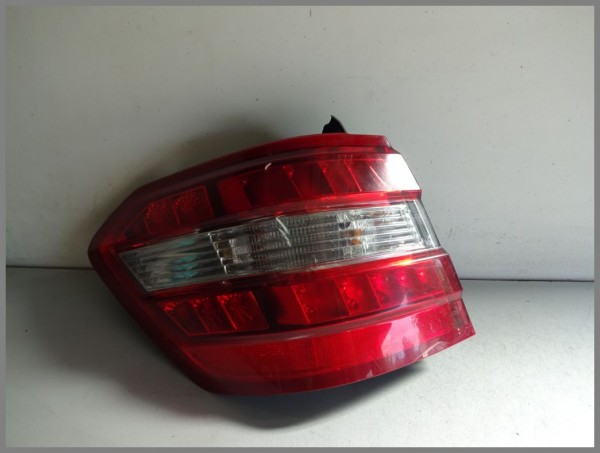 Mercedes Benz W212 S212 Rückleuchte Rücklichte LINKS 2128200364 Außen Original