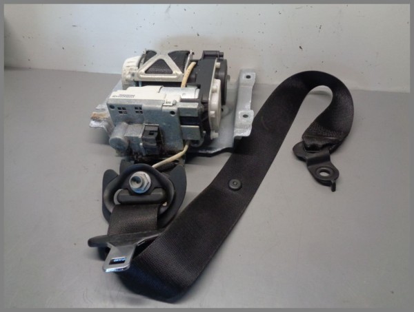 Mercedes Benz W251 Seatbelt Belt Front Left 2518603785 9C94 Black