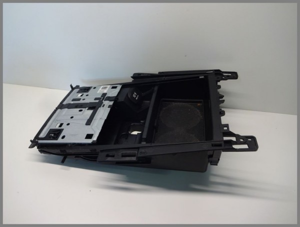 Mercedes Benz W212 Ablagefach Getränkefach Aschenbecher Mittelkonsole 2126805750