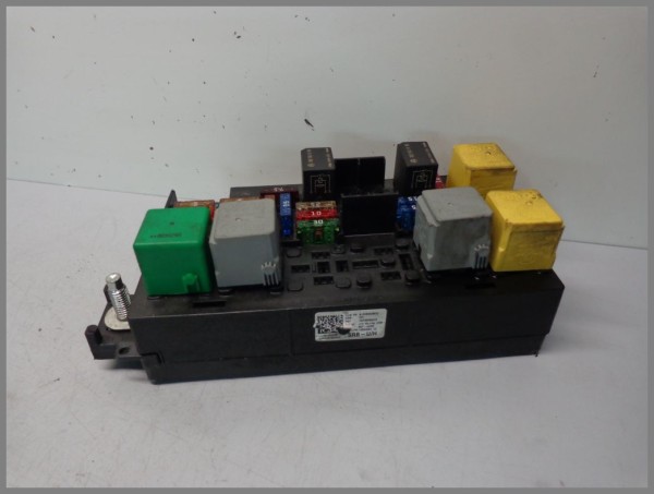 Mercedes Benz MB W164 X164 R251 control unit SAM 1645403572 Fuse box FRONT