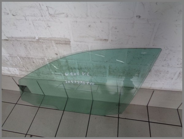 Mercedes Benz W204 karavan side window glass 2047251100 front left elegance green