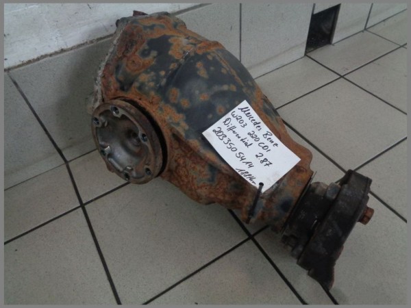 Mercedes Benz W203 220CDI Differential 188tkm 2.87 Hinterachsgetriebe 2033505414