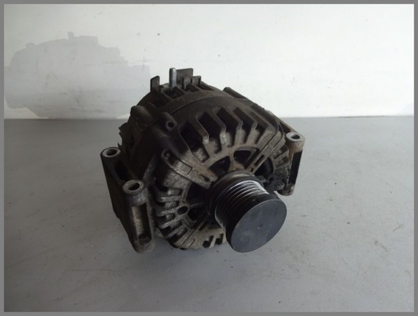 Mercedes Benz W212 W204 OM651 Lichtmaschine Generator 0131546802 Original