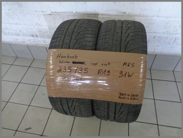 2x Hankook 235 35 R19 91W Winter Icept Evo2 M&amp;S DOT2518 6,8mm Winterreifen