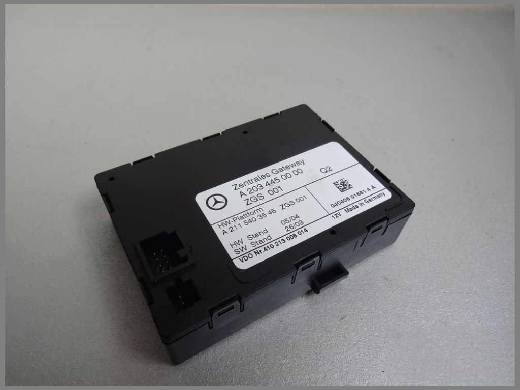 Mercedes W203 C class gateway control module A2034450000