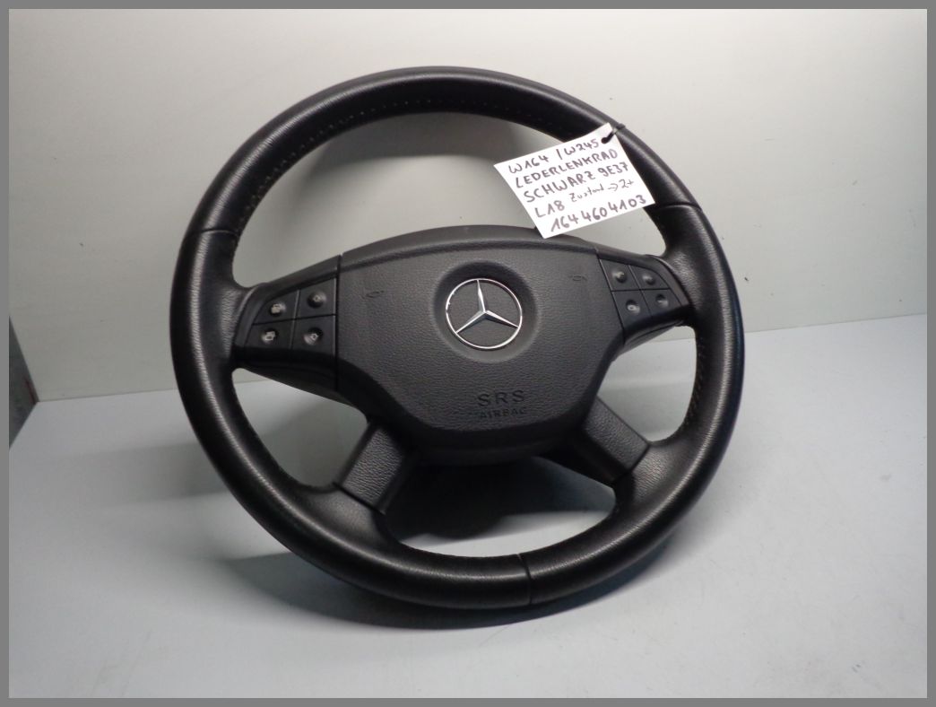 Taste lenkrad for Mercedes-Benz M-Class SUV (W164) (07.2005 - 12.2012), №  A164 820 77 10 Preis: € 34.54
