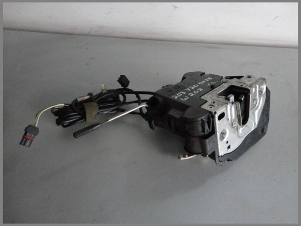 Mercedes Benz MB W203 C-Class door lock Front Left 2037200135