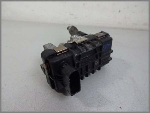 Mercedes W203 W211 220CDI Stellmotor Turbolader HELLA 6NW009420 GARRET 712120