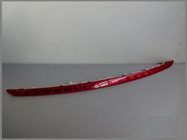 Mercedes W204 S204 C-Klasse 3te Bremsleuchte Bremslicht Licht Bremse 2049062601