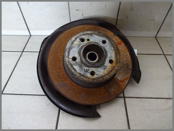 Mercedes Benz MB W203 C-Class Wheel Hub Rear Hub LINKS 2033503908