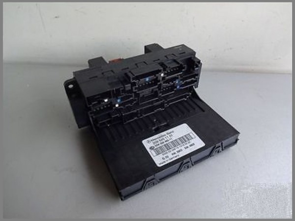 Mercedes Benz MB W203 control unit SAM 2095451101 Fuse box 5DK-008485-11