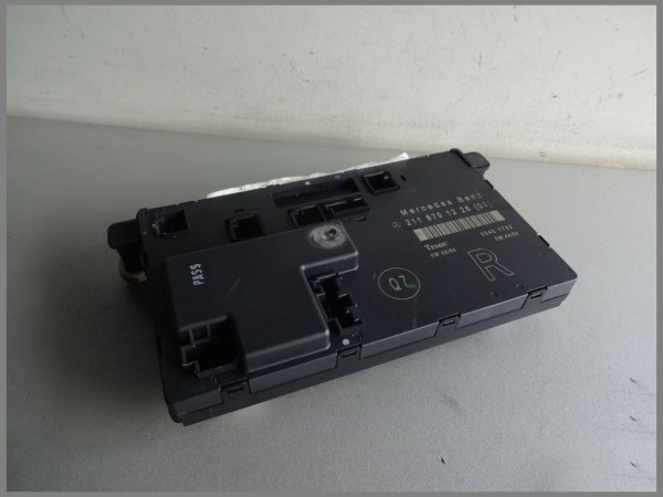Mercedes Benz W211 door control unit right 2118701226 TEMIC original