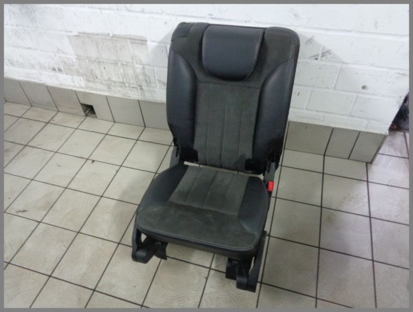 Mercedes W251 3rd row seat right original microfiber original