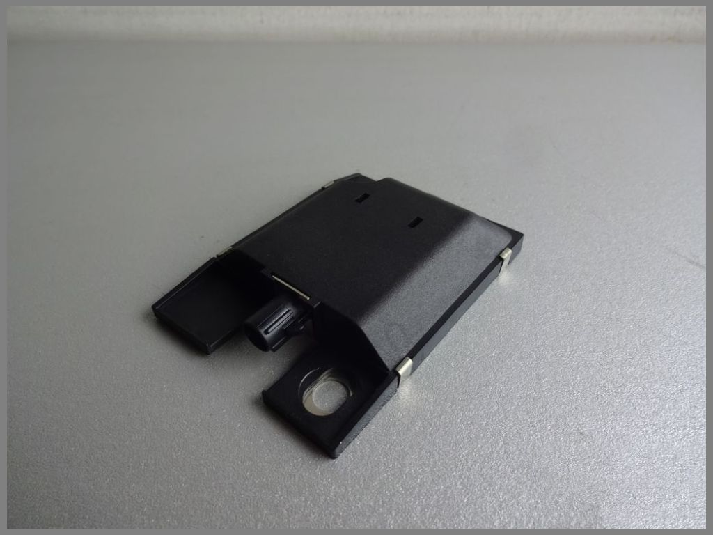 W211 gps antenna discount
