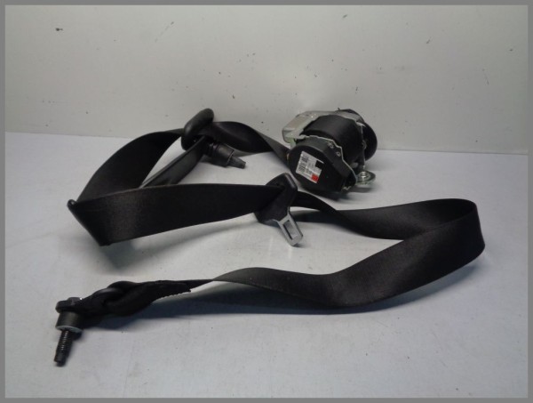 Mercedes Benz MB W169 W245 Seat Belt Front Left 1698606985 Black