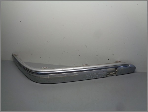 Mercedes Benz W203 C-Klasse Zierleiste Stoßstange Vorne RECHTS 2038856221 744 Silber