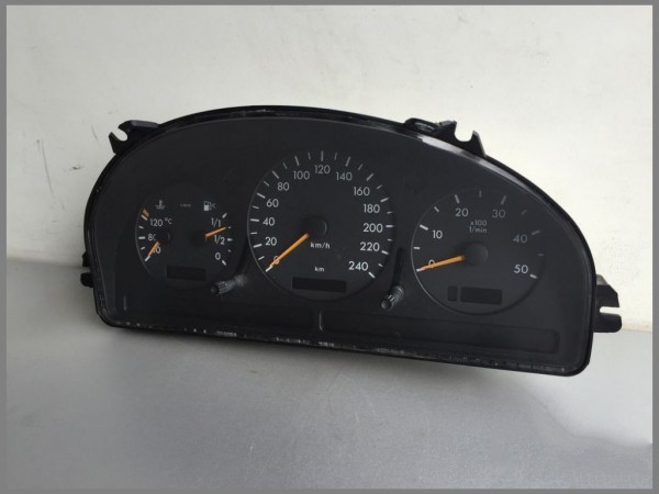 Mercedes Benz MB W163 ML400 CDI Tacho instrument cluster 1635405811 VDO